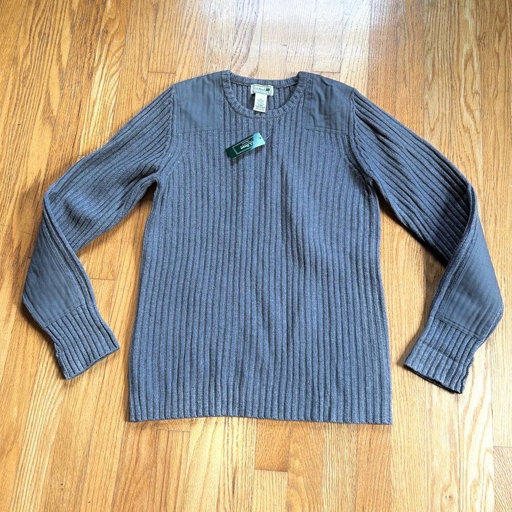L.L. Bean Camando Crewneck Lambs Wool Women’s Sweater